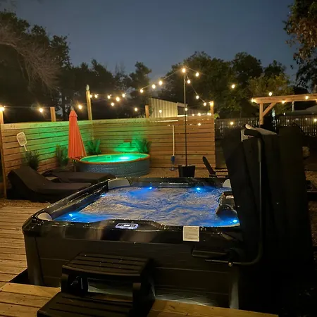 The Craftsman On Clay-Downtown-4 Blocks To Silos-Hot Tub And Cowboy Pool Waco Exterior photo