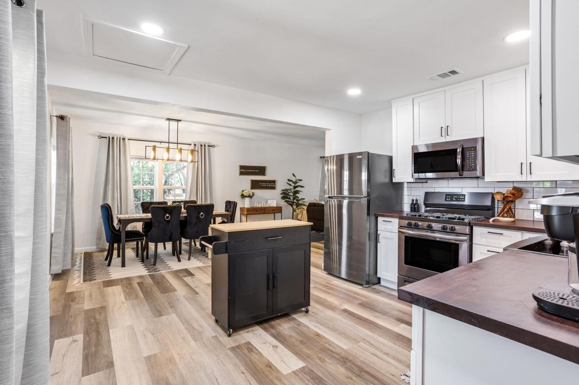 The Craftsman On Clay-downtown-4 Blocks To Silos-hot Tub And Cowboy Pool *